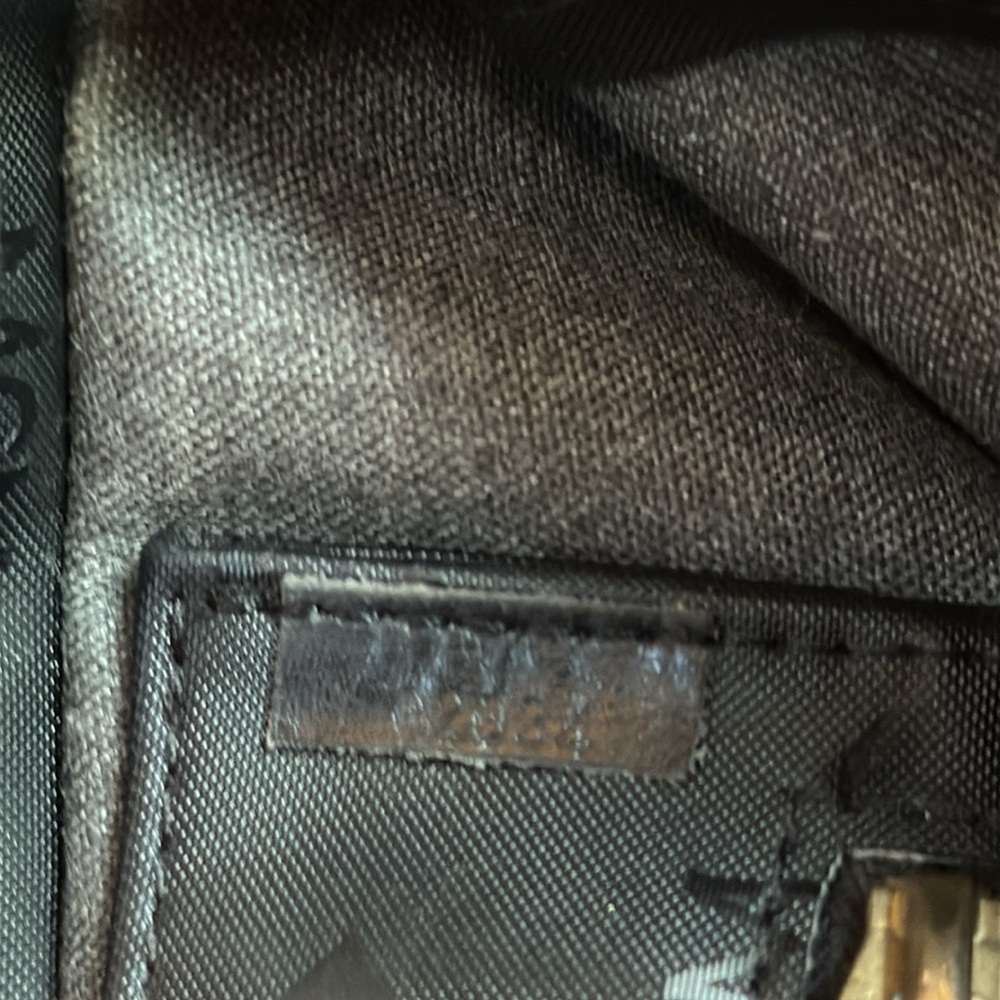 MCM. BLACK VINYL SHOULDER TOTE. EUC  ZIP TOP 15 X 10 X 5 - Picture 16 of 16
